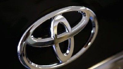 Toyota Europe hybrid sales up 43% year-on-year in 2013